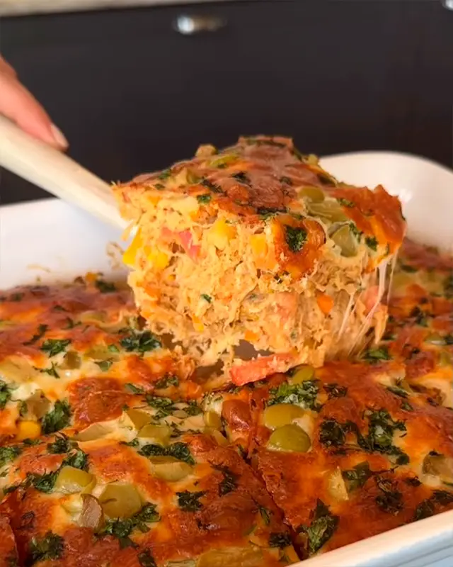 Porción de una preparación salada gratinada